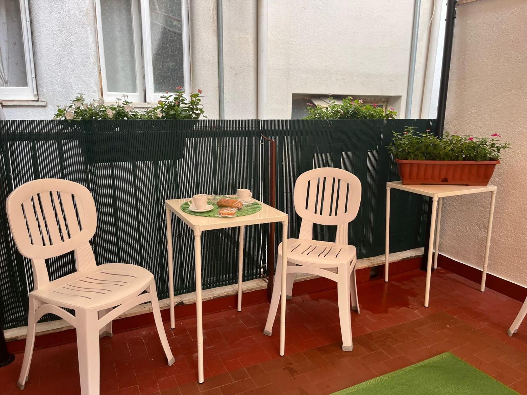 Casa Dei Nonni Di Yuri Bed & Breakfast Palermo Bagian luar foto