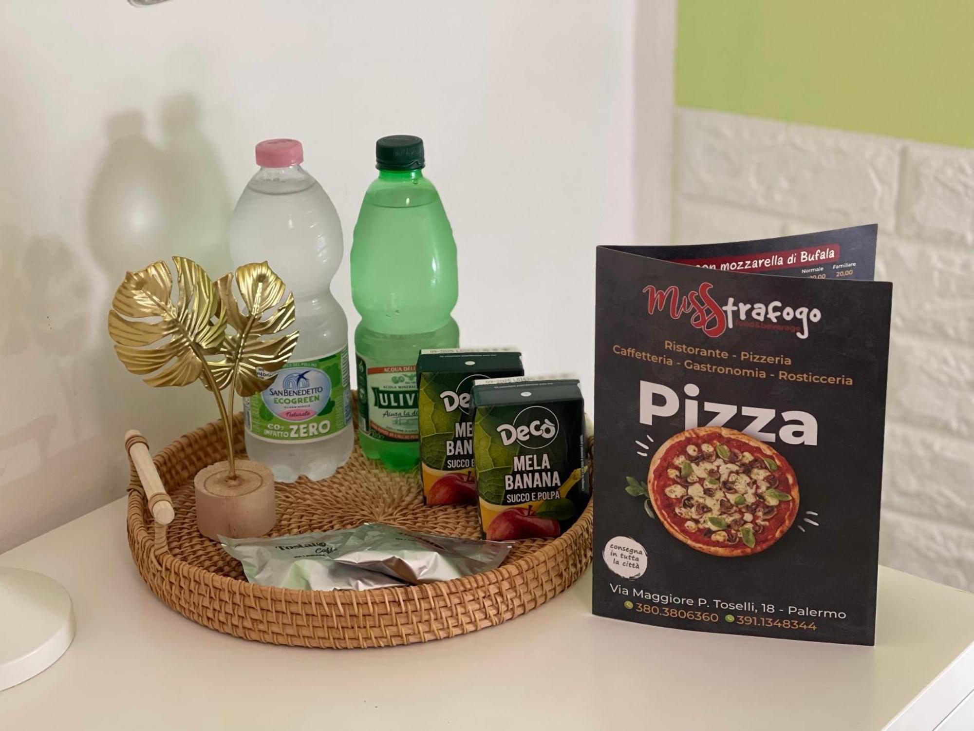 Casa Dei Nonni Di Yuri Bed & Breakfast Palermo Bagian luar foto
